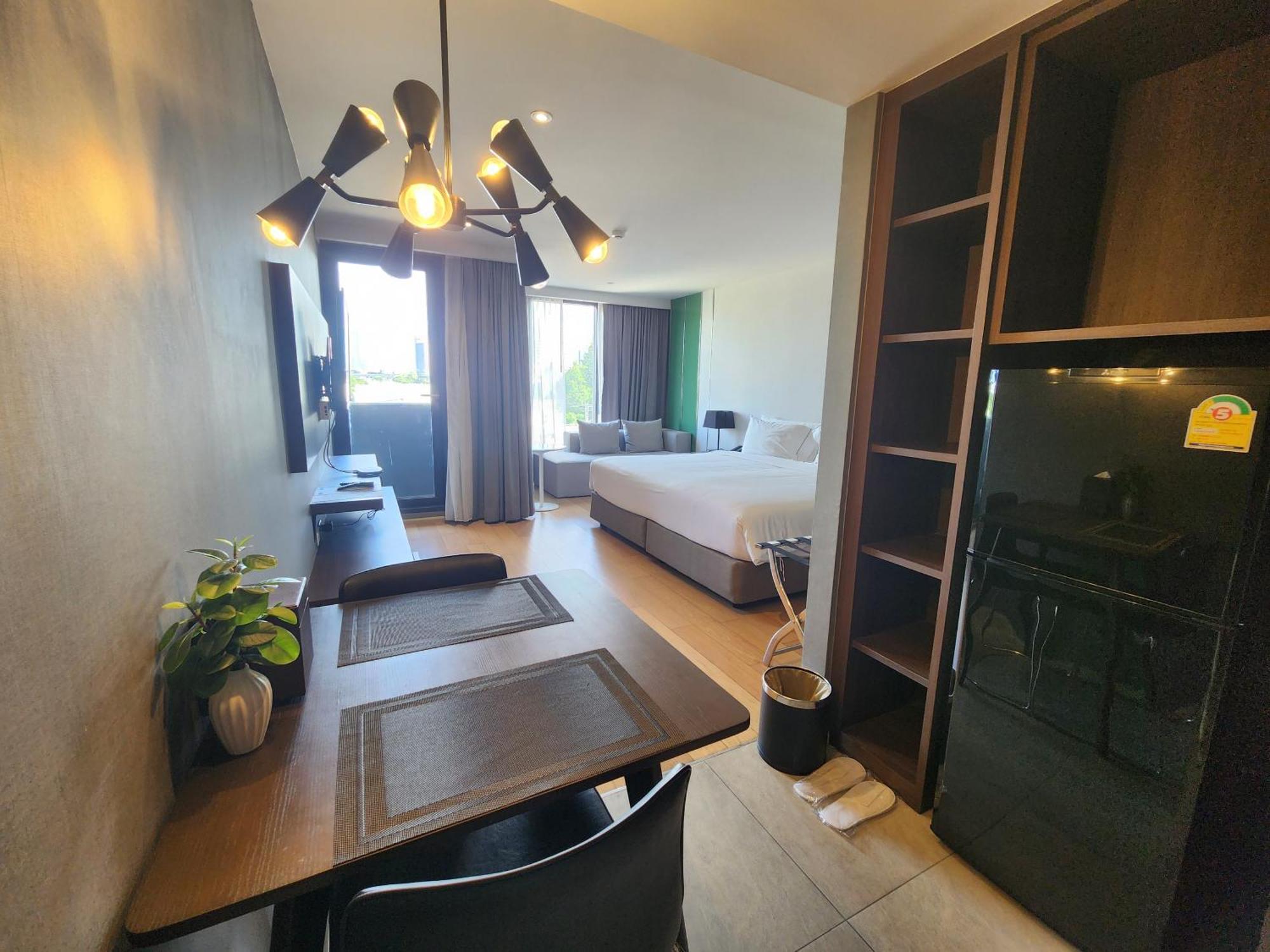 Montana Bangkok Hotel & Residence Quarto foto